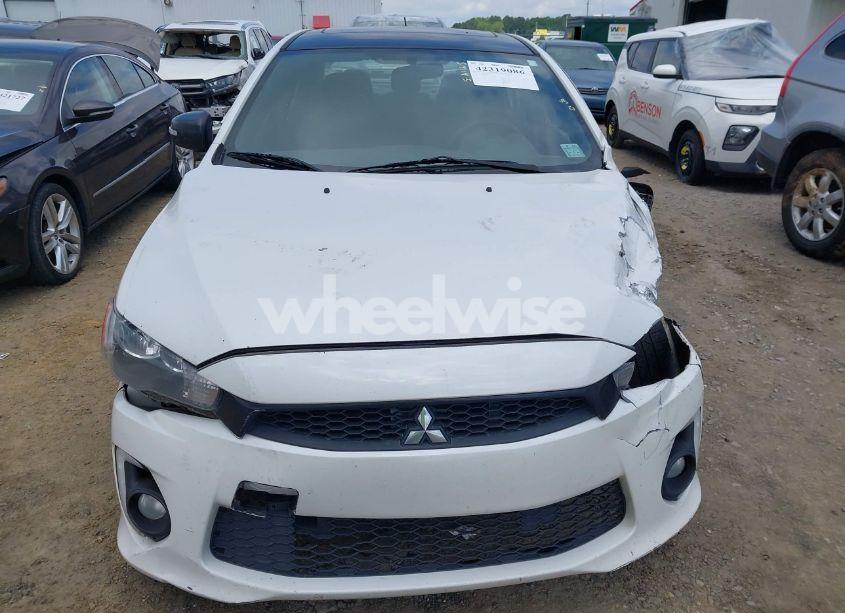 Photo 12 of 2017 Mitsubishi Lancer LE (VIN JA32U2FU5HU011632)