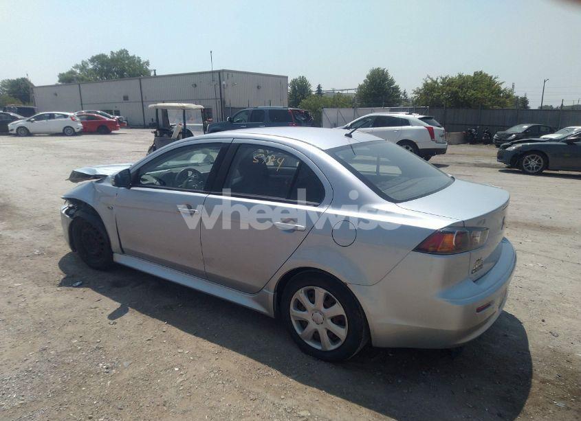Photo 3 of 2015 Mitsubishi Lancer ES (VIN JA32U2FU6FU002175)