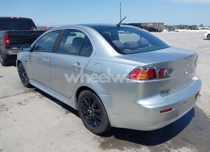 Photo 3 of 2017 Mitsubishi Lancer LE (VIN JA32U2FU7HU010224)