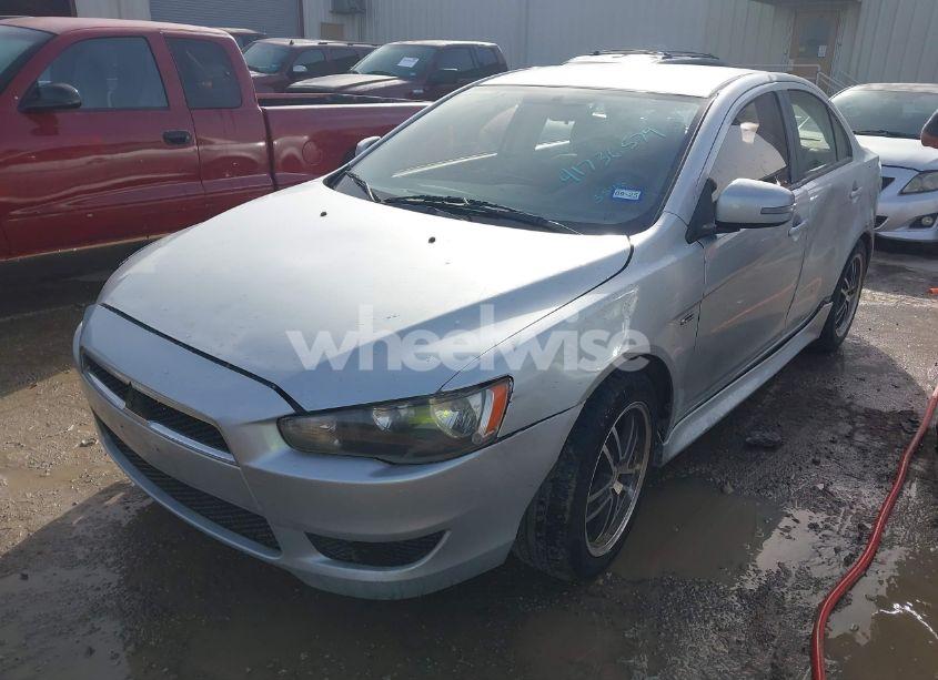 Photo 2 of 2015 Mitsubishi Lancer ES (VIN JA32U2FU8FU010925)