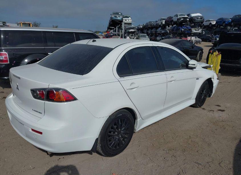 Photo 4 of 2015 Mitsubishi Lancer ES (VIN JA32U2FU8FU023299)