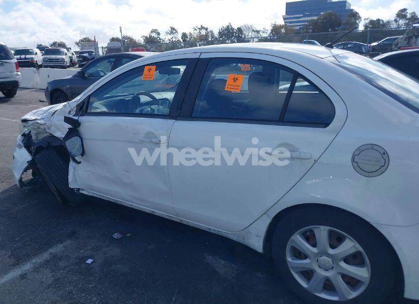 Photo 17 of 2015 Mitsubishi Lancer ES (VIN JA32U2FU9FU009525)