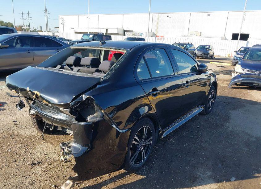 Photo 4 of 2017 Mitsubishi Lancer ES (VIN JA32U2FUXHU006541)