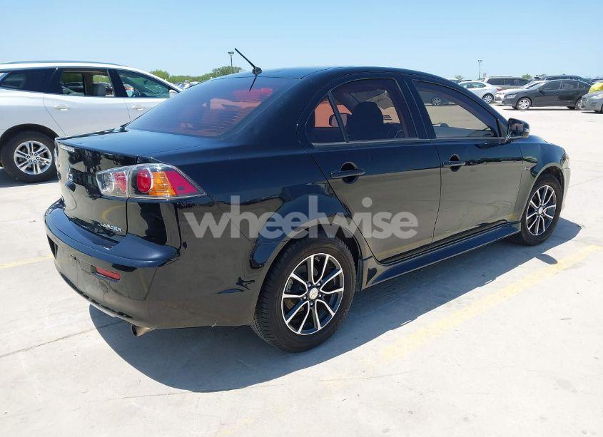 Photo 4 of 2017 Mitsubishi Lancer ES/LE (VIN JA32U2FUXHU007415)