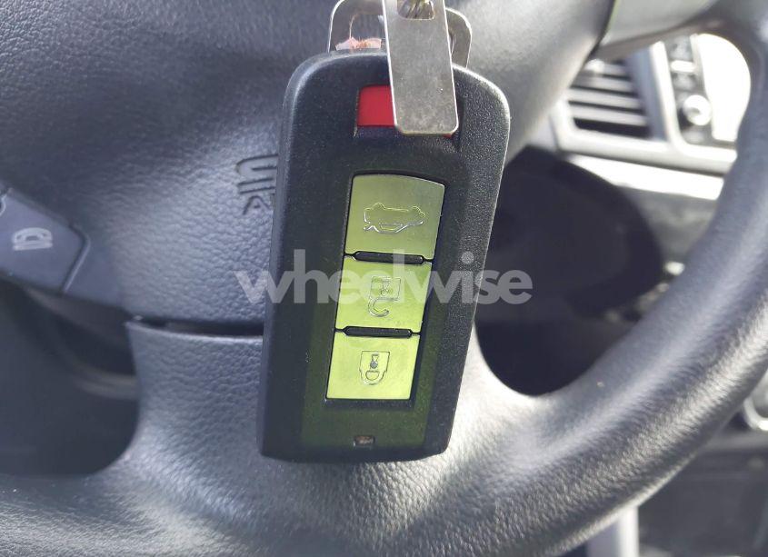 Photo 11 of 2017 Mitsubishi Lancer SE (VIN JA32V2FW0HU014887)