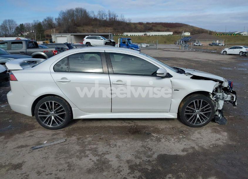 Photo 14 of 2017 Mitsubishi Lancer SE (VIN JA32V2FW0HU014887)