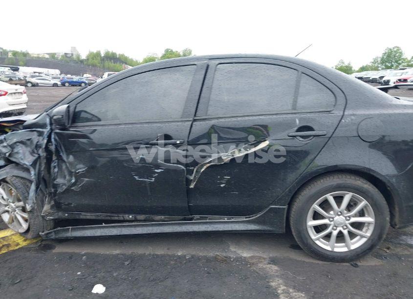 Photo 14 of 2016 Mitsubishi Lancer ES (VIN JA32V2FW2GU004974)