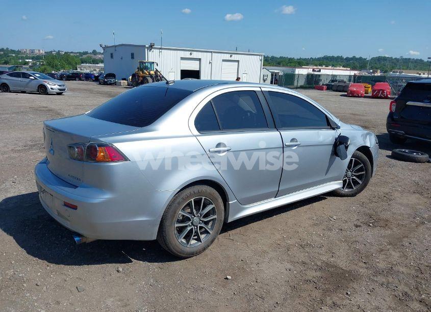 Photo 4 of 2015 Mitsubishi Lancer SE (VIN JA32V2FW3FU025346)