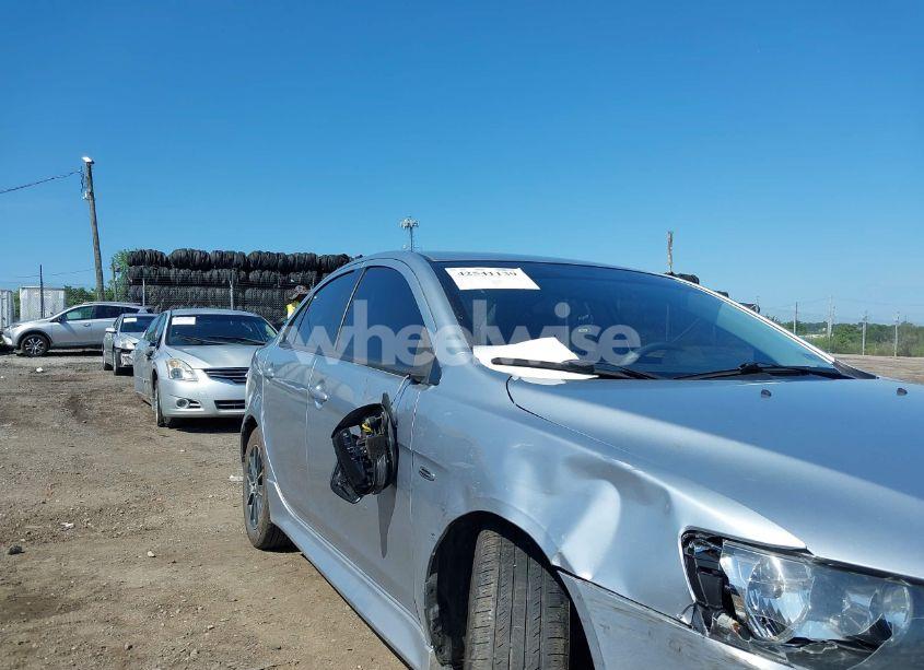 Photo 6 of 2015 Mitsubishi Lancer SE (VIN JA32V2FW3FU025346)