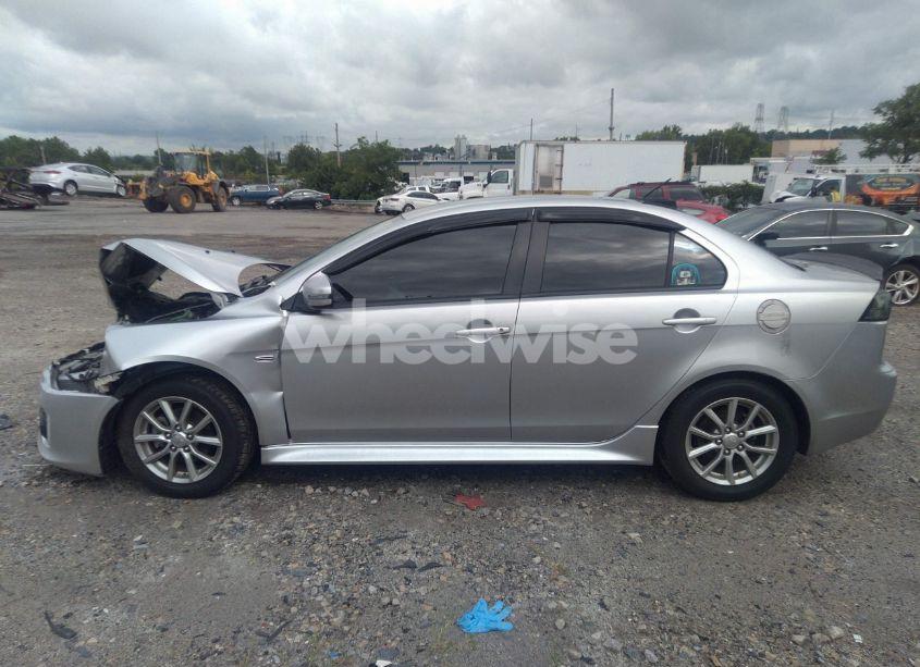 Photo 14 of 2016 Mitsubishi Lancer ES (VIN JA32V2FW3GU003476)