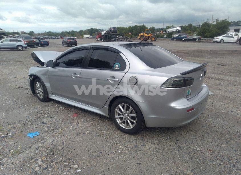 Photo 3 of 2016 Mitsubishi Lancer ES (VIN JA32V2FW3GU003476)