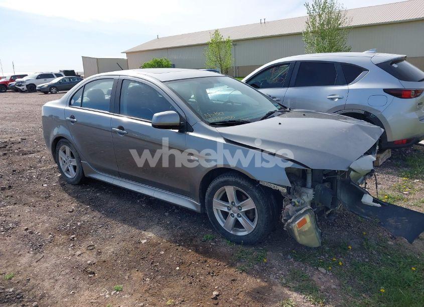 2013 Mitsubishi Lancer SE (VIN JA32V2FW4DU008701) main photo