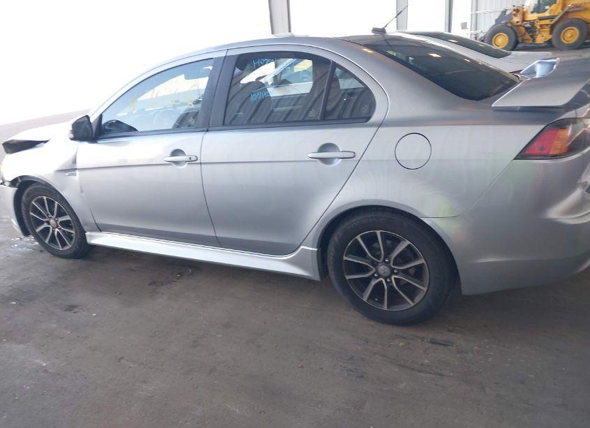 Photo 14 of 2015 Mitsubishi Lancer SE (VIN JA32V2FW7FU006895)