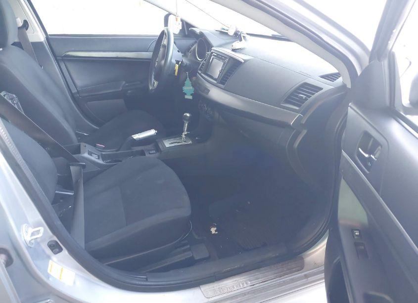 Photo 5 of 2015 Mitsubishi Lancer SE (VIN JA32V2FW7FU006895)
