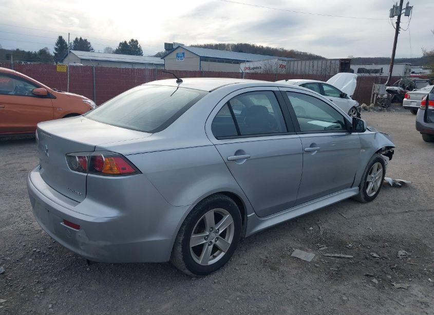 Photo 4 of 2013 Mitsubishi Lancer SE (VIN JA32V2FW8DU014842)