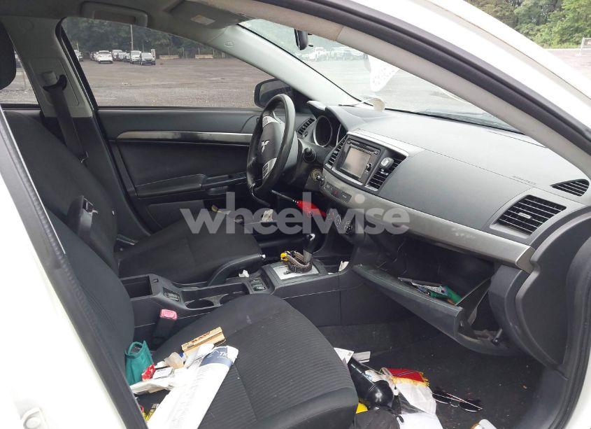 Photo 5 of 2015 Mitsubishi Lancer SE (VIN JA32V2FW8FU006744)