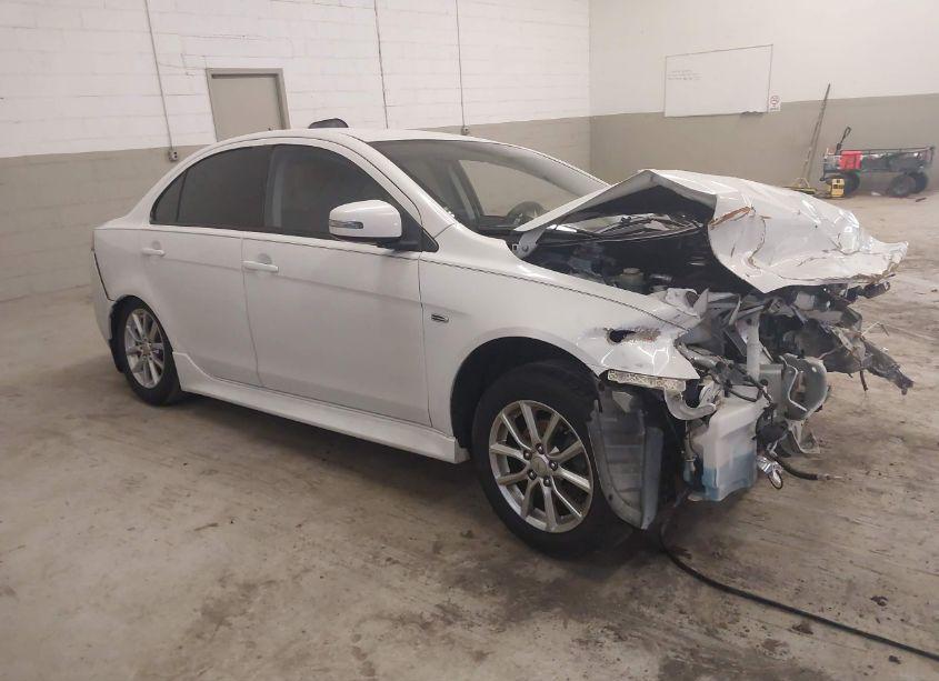 2016 Mitsubishi Lancer ES (VIN JA32V2FW8GU002629) main photo