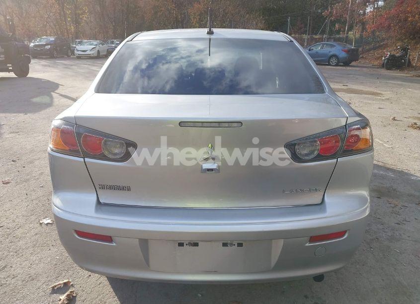 Photo 17 of 2015 Mitsubishi Lancer SE (VIN JA32V2FWXFU010472)