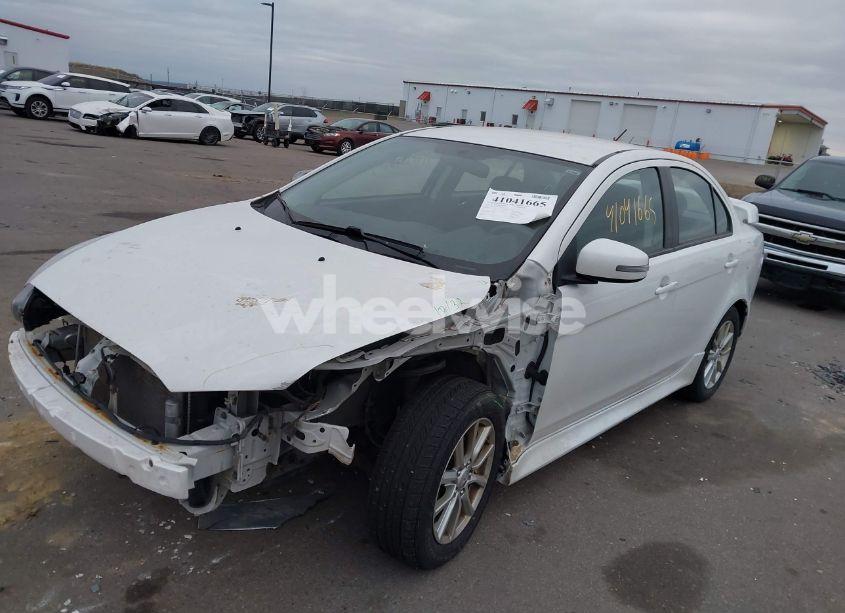 Photo 2 of 2016 Mitsubishi Lancer ES (VIN JA32V2FWXGU003619)