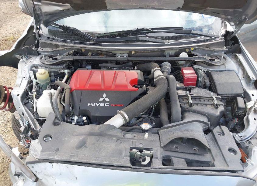 Photo 10 of 2015 Mitsubishi Lancer EVOLUTION MR (VIN JA32W5FV4FU008772)