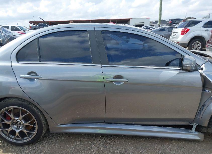 Photo 14 of 2015 Mitsubishi Lancer EVOLUTION MR (VIN JA32W5FV4FU008772)