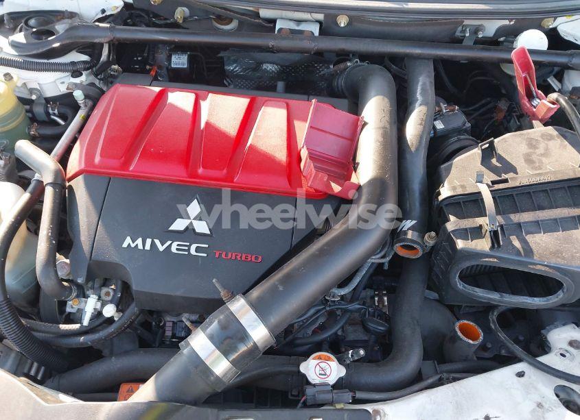 Photo 10 of 2014 Mitsubishi Lancer EVOLUTION MR (VIN JA32W5FV5EU017592)