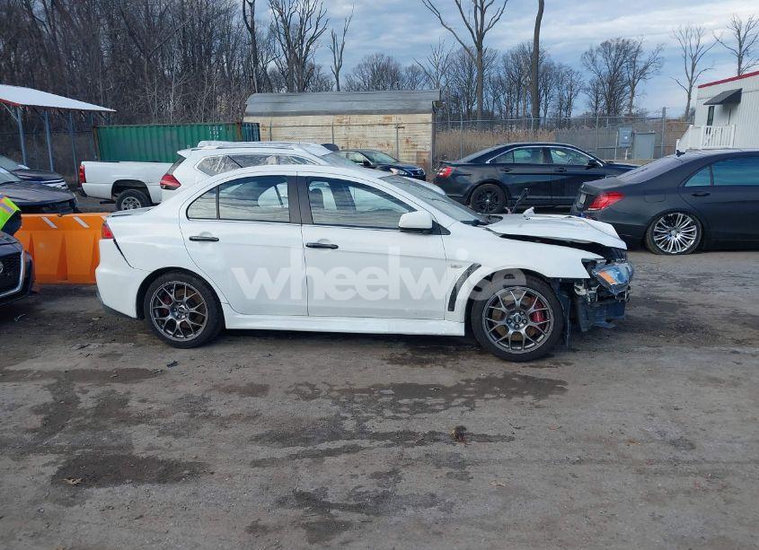 Photo 14 of 2014 Mitsubishi Lancer EVOLUTION MR (VIN JA32W5FV5EU017592)