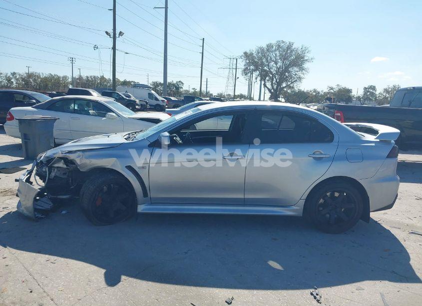 Photo 14 of 2013 Mitsubishi Lancer EVOLUTION MR (VIN JA32W5FV6DU013470)