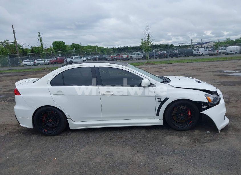 Photo 13 of 2013 Mitsubishi Lancer EVOLUTION GSR (VIN JA32W8FV0DU023509)