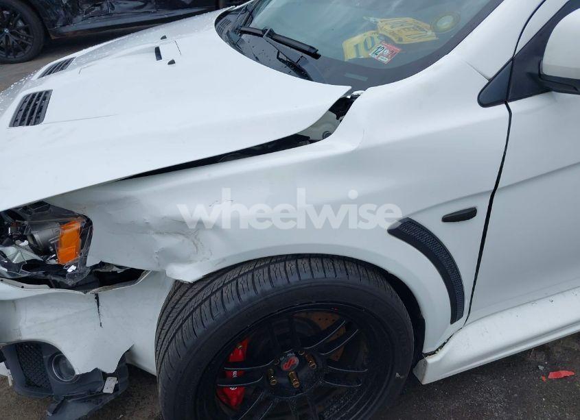 Photo 6 of 2013 Mitsubishi Lancer EVOLUTION GSR (VIN JA32W8FV0DU023509)