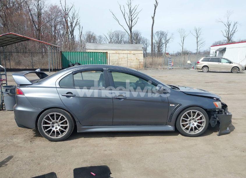 Photo 13 of 2011 Mitsubishi Lancer EVOLUTION GSR (VIN JA32W8FV5BU045695)