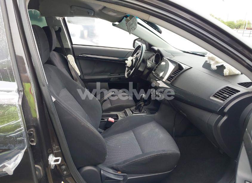 Photo 5 of 2015 Mitsubishi Lancer EVOLUTION GSR (VIN JA32W8FV9FU008834)