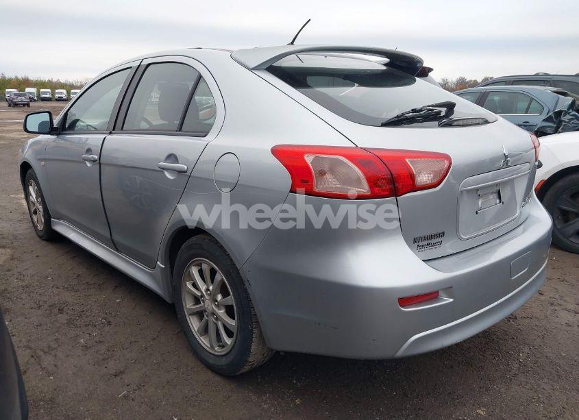 Photo 3 of 2011 Mitsubishi Lancer SPORTBACK ES (VIN JA32X2HU1BU039438)