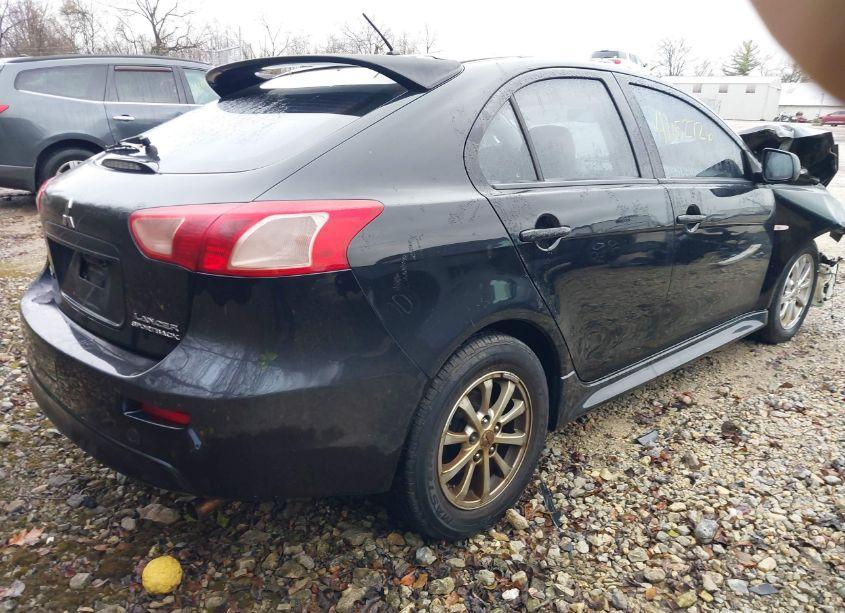 Photo 4 of 2013 Mitsubishi Lancer SPORTBACK ES (VIN JA32X2HU8DU006830)