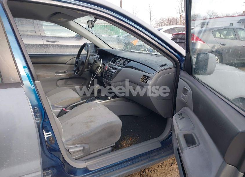 Photo 5 of 2006 Mitsubishi Lancer ES/SE (VIN JA3AJ26E06U005019)