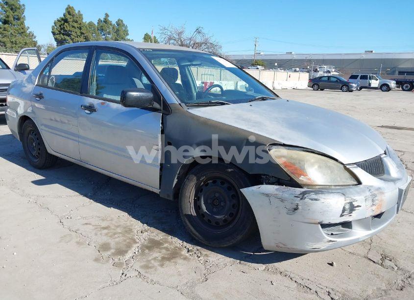 2005 Mitsubishi Lancer ES (VIN JA3AJ26E15U053014) main photo