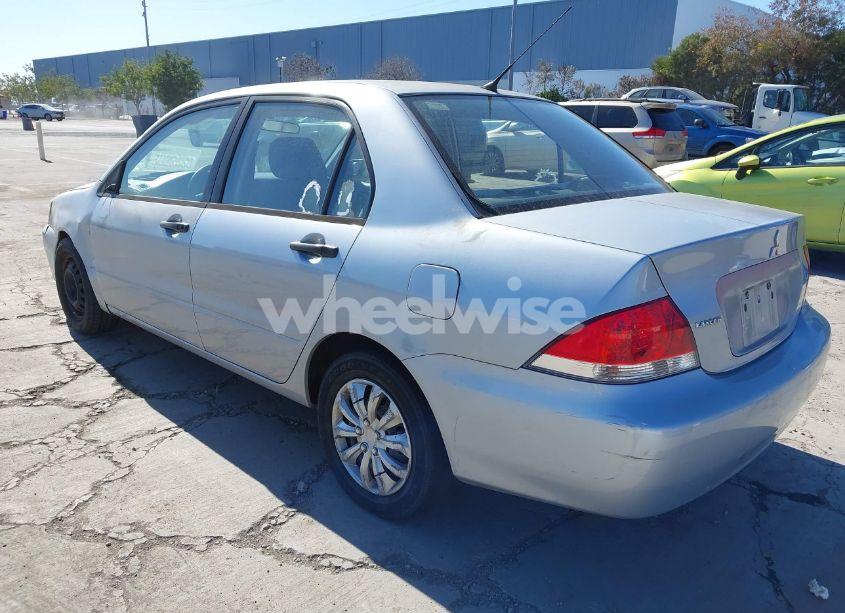 Photo 3 of 2005 Mitsubishi Lancer ES (VIN JA3AJ26E15U053014)