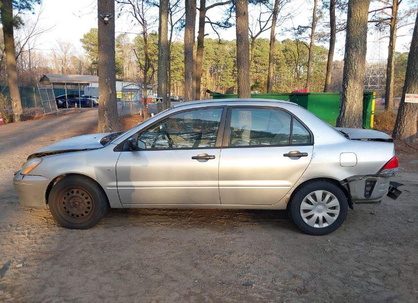 Photo 15 of 2007 Mitsubishi Lancer ES (VIN JA3AJ26E17U017424)