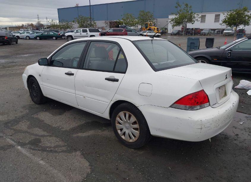 Photo 3 of 2006 Mitsubishi Lancer ES/SE (VIN JA3AJ26E26U043996)