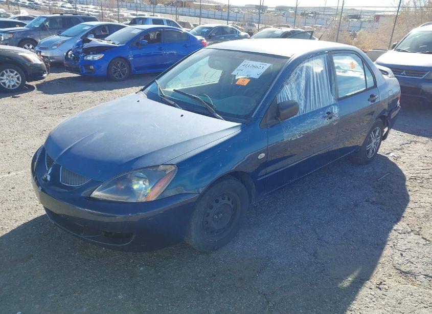 Photo 2 of 2005 Mitsubishi Lancer ES (VIN JA3AJ26E35U026817)