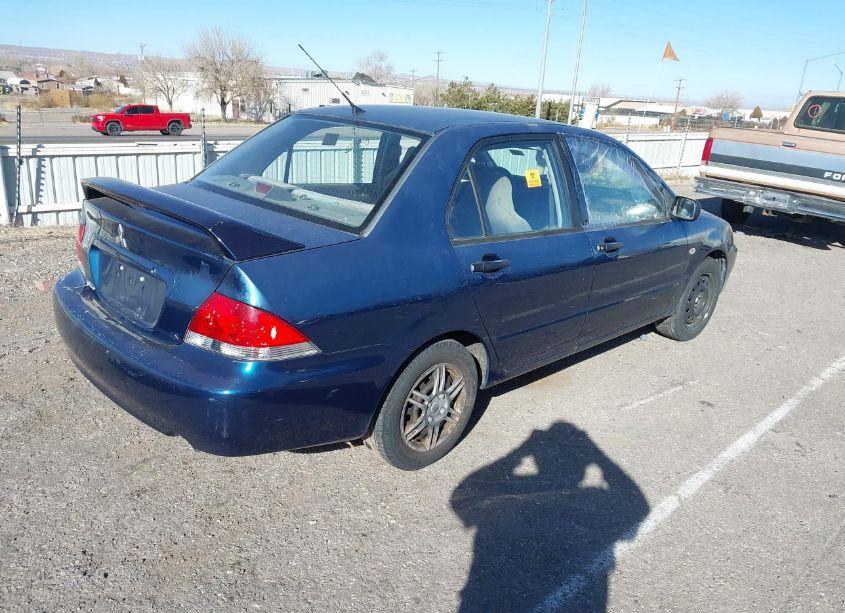 Photo 4 of 2005 Mitsubishi Lancer ES (VIN JA3AJ26E35U026817)