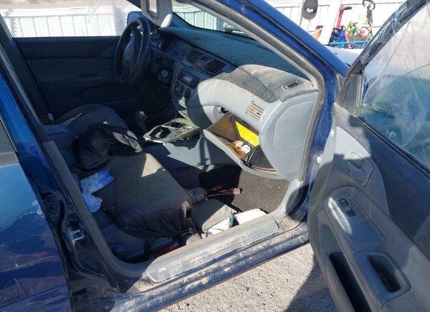 Photo 5 of 2005 Mitsubishi Lancer ES (VIN JA3AJ26E35U026817)