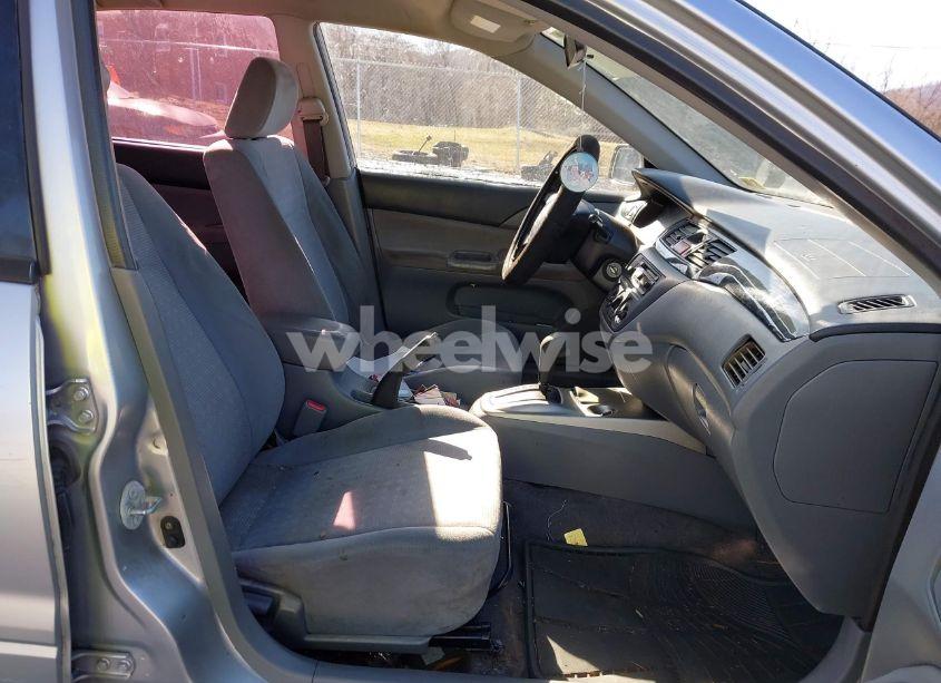 Photo 5 of 2004 Mitsubishi Lancer ES (VIN JA3AJ26E64U035168)