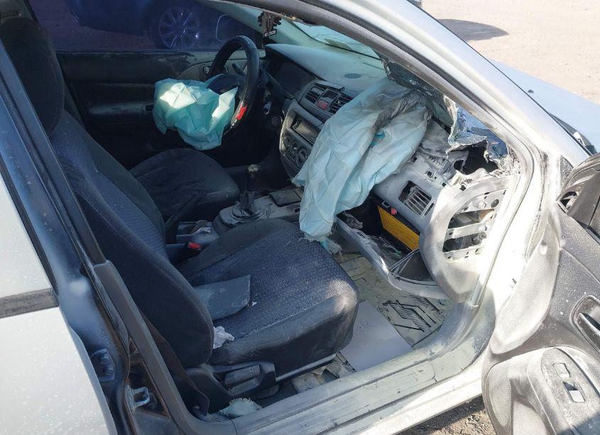 Photo 5 of 2004 Mitsubishi Lancer ES (VIN JA3AJ26E64U058708)