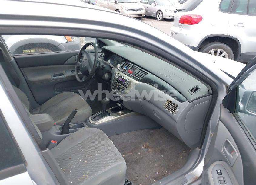 Photo 5 of 2005 Mitsubishi Lancer ES (VIN JA3AJ26E75U053731)