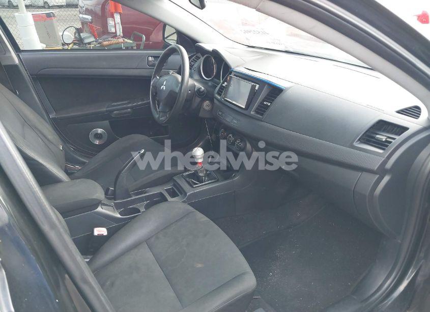 Photo 5 of 2009 Mitsubishi Lancer DE (VIN JA3AU16U09U034503)