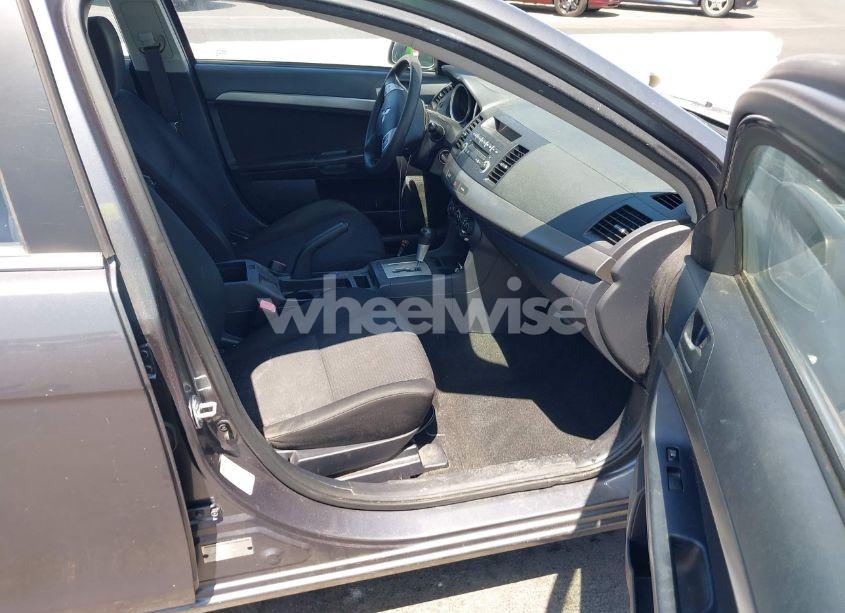 Photo 5 of 2008 Mitsubishi Lancer DE/ES (VIN JA3AU26UX8U042144)