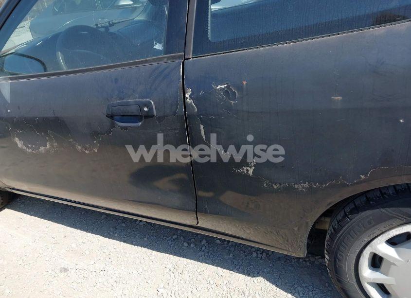 Photo 14 of 2001 Mitsubishi Mirage DE (VIN JA3AY11A71U051157)