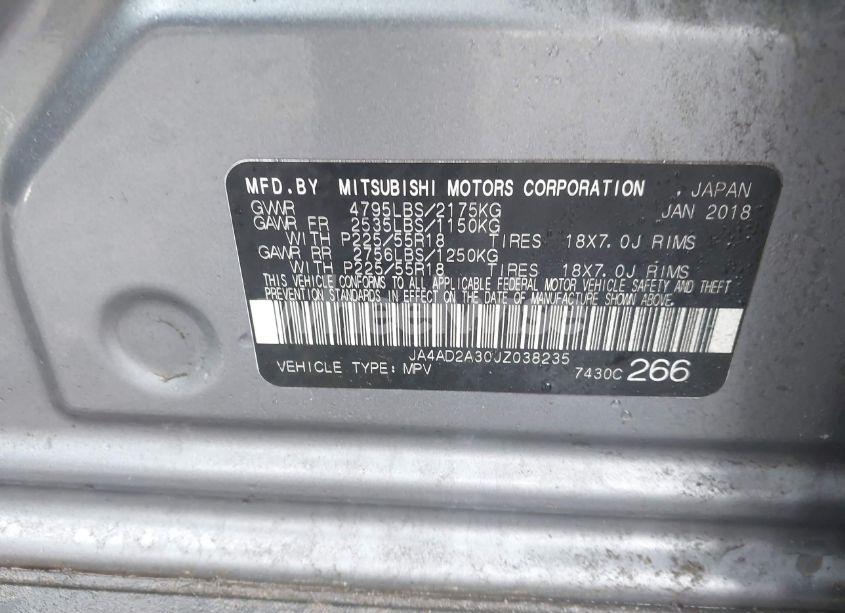 Photo 9 of 2018 Mitsubishi Outlander ES (VIN JA4AD2A30JZ038235)