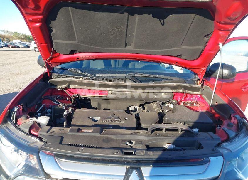 Photo 10 of 2018 Mitsubishi Outlander ES (VIN JA4AD2A30JZ055911)